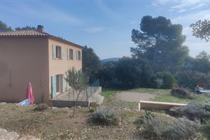 JOLIE BASTIDE A DRAGUIGNAN