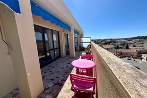 APPARTEMENT T2 A VENCE