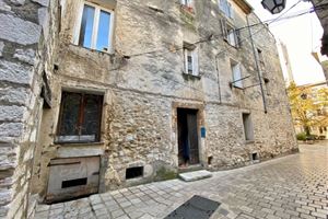 MAISON DE VILLAGE A VENCE