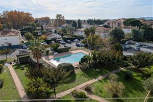APPARTEMENT T4 DENIER ETAGE A FREJUS